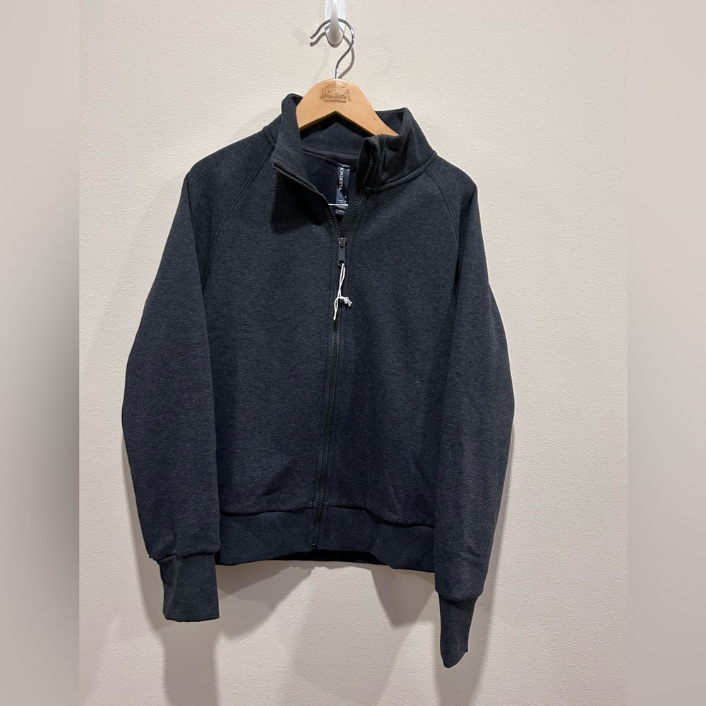 Mondetta women’s Charcoal Zip-Up jacket